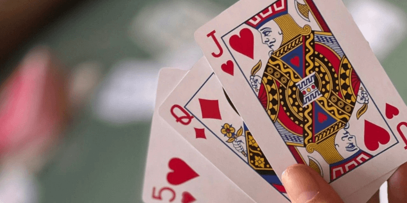 Các tính năng nổi bật của nền tảng Xì Lát AA88